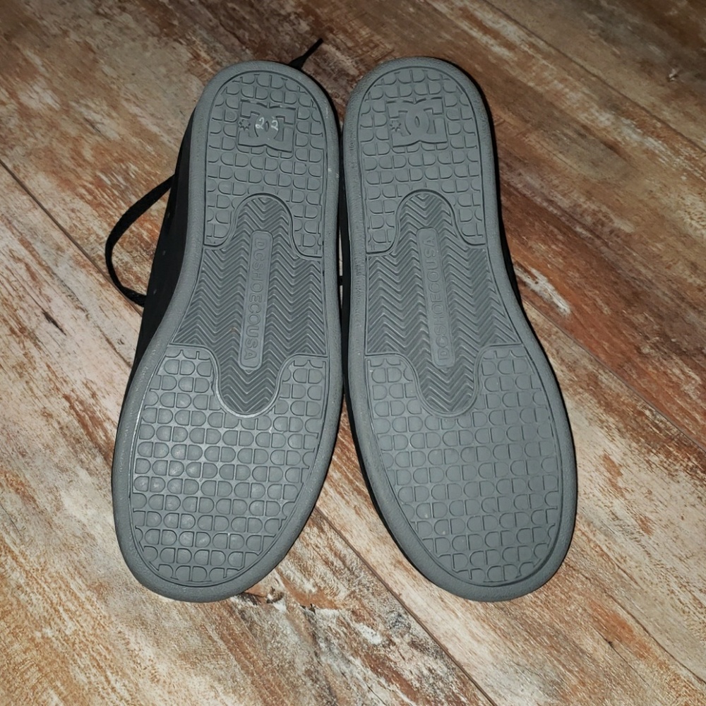DC Boys Shoes